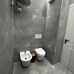 Blue Opal Apartment Kashari